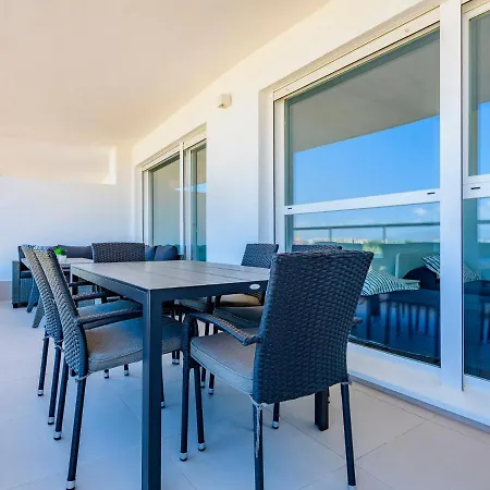 Apartamento Gran Canet By Interhome *